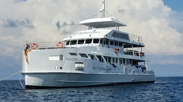 Deep Andaman Queen / Similan & Myanmar Liveaboard / 3 – 9 Nights