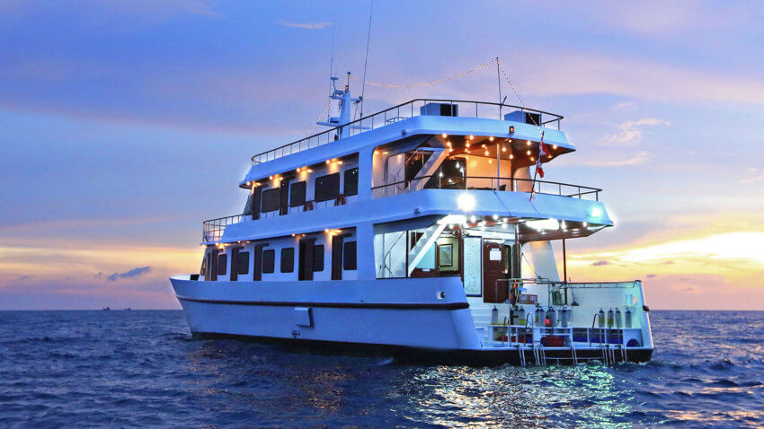 Hallelujah Liveaboard - Diving in the Similan Islands