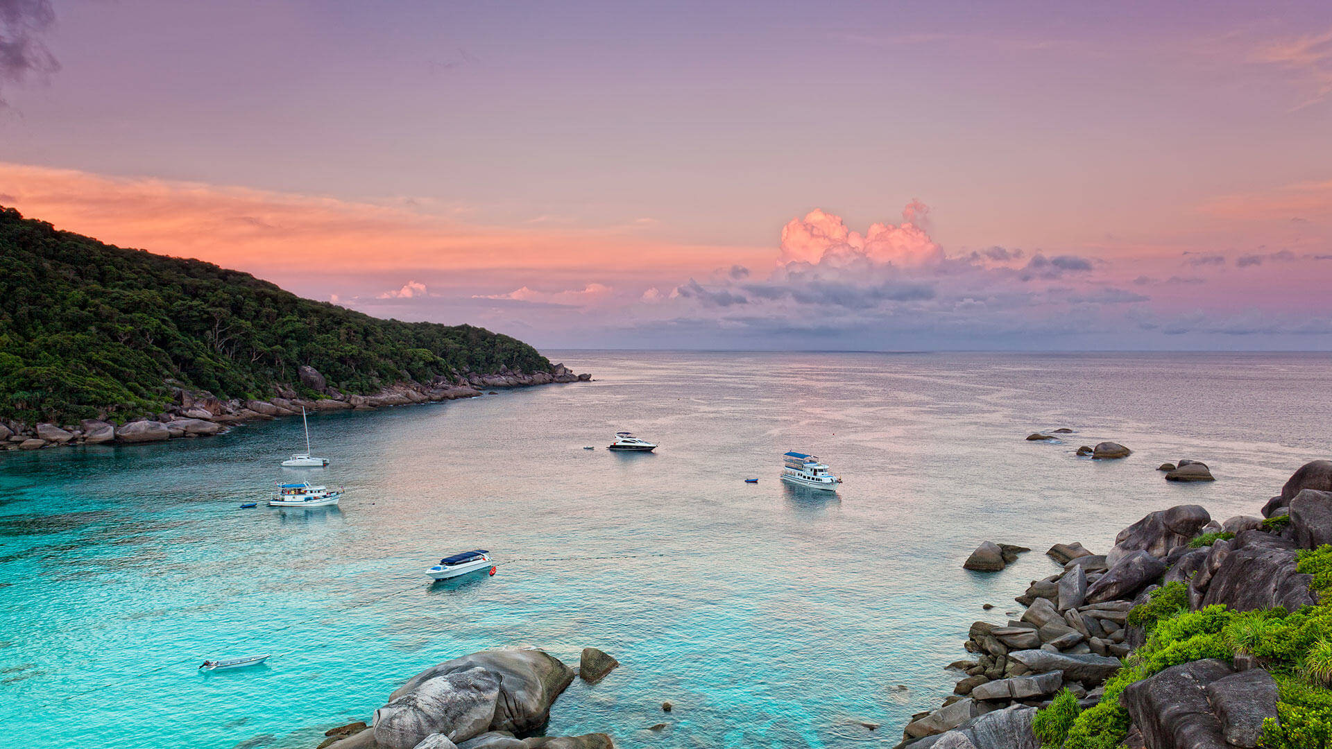 Overnight 2 Day Diving Tours to the Similan Islands