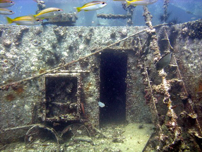 King Cruiser Wreck Dive Site