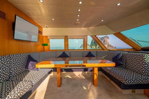 Ajao Sofa Bridge Yacht Charter Phuket