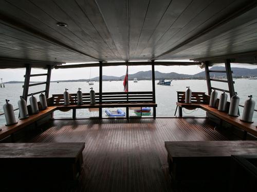 Diva Andaman Dive Deck