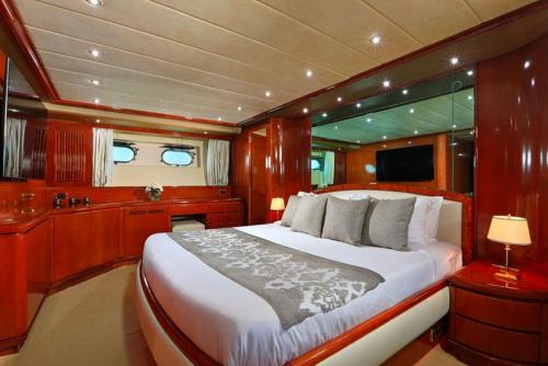 Falcon Superyacht Charter Master Suite
