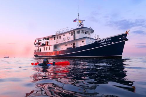 Giamani Liveaboard