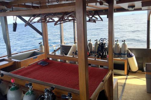 La Galigo Liveaboard Dive Deck