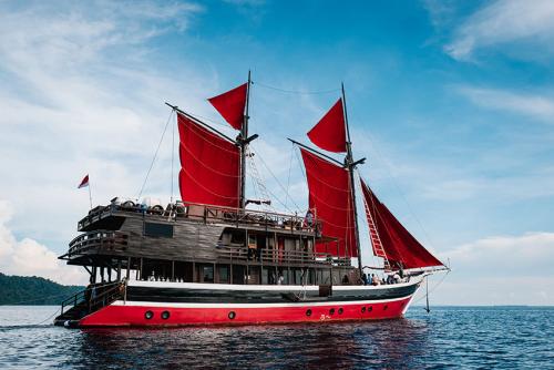 La Galigo Liveaboard Indonesia