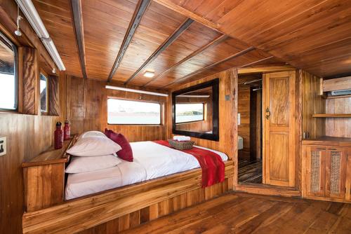 The Suite La Galigo Indonesia Liveaboard