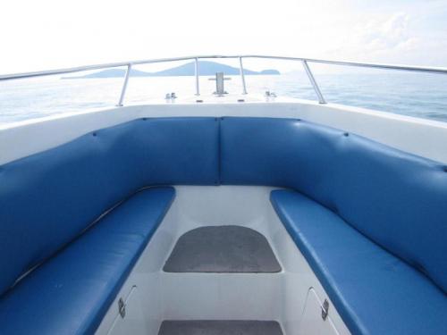 Offspray Seating Sun Deck Bow Area