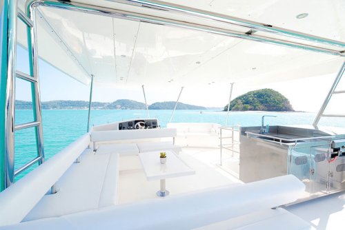 Sail La Vie - Upper Deck Seating