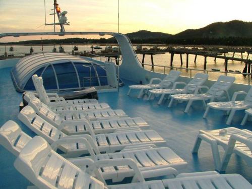 Sun Deck