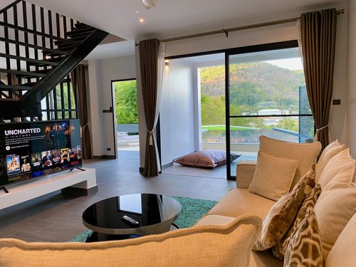 Hillside Villa